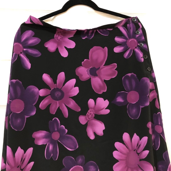 90’s Vintage Floral Maxi Skirt - Picture 3 of 6